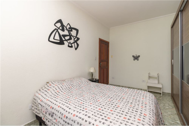 Imagem Casa com 4 Quartos à Venda, em Vila Moreira - São Paulo Imagem Casa com 4 Quartos à Venda, em Vila Moreira - São Paulo