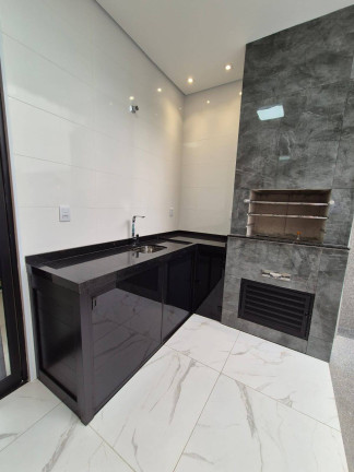 Imagem Casa com 3 Quartos à Venda, em Horto Florestal - Sorocaba Imagem Casa com 3 Quartos à Venda, em Horto Florestal - Sorocaba