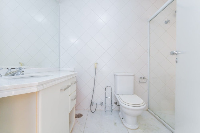 Imagem Imóvel com 3 Quartos à Venda, 247 m² em Vila Suzana - São Paulo Imagem Imóvel com 3 Quartos à Venda, 247 m² em Vila Suzana - São Paulo