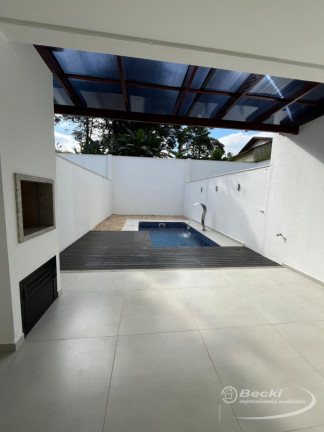 Imagem Casa com 3 Quartos à Venda, 160 m² em Atiradores - Joinville