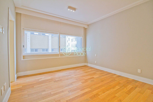 Imagem Apartamento com 2 Quartos à Venda, 300 m² em Higienópolis - São Paulo Imagem Apartamento com 2 Quartos à Venda, 300 m² em Higienópolis - São Paulo