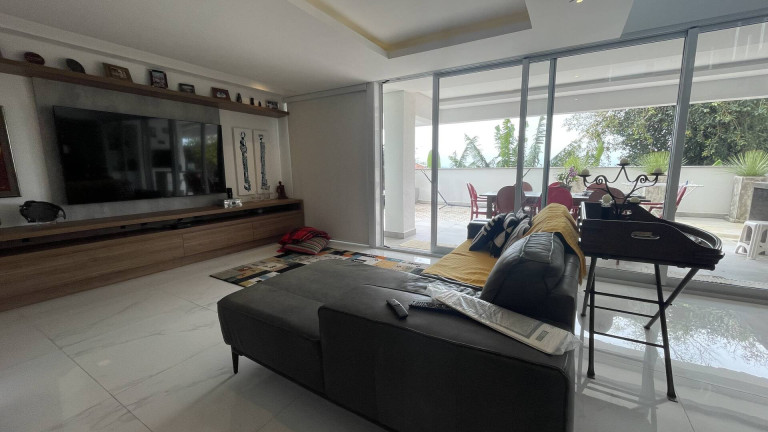 Imagem Apartamento com 4 Quartos à Venda, 240 m² em Canasvieiras - Florianópolis