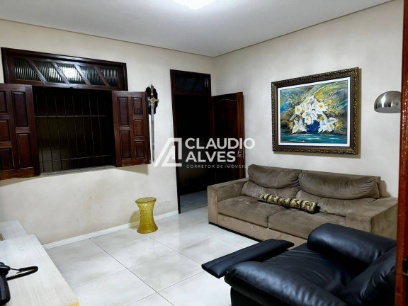 Imagem Casa com 4 Quartos à Venda, 300 m² em Cidade Nova - Feira De Santana Imagem Casa com 4 Quartos à Venda, 300 m² em Cidade Nova - Feira De Santana
