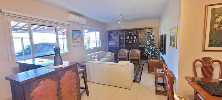 Imagem Casa com 4 Quartos à Venda, 267 m² em Jardim Madalena - Campinas Imagem Casa com 4 Quartos à Venda, 267 m² em Jardim Madalena - Campinas
