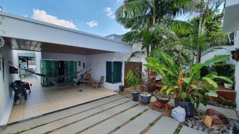 Imagem Casa com 3 Quartos à Venda, 123 m² em Tarumã - Manaus Imagem Casa com 3 Quartos à Venda, 123 m² em Tarumã - Manaus