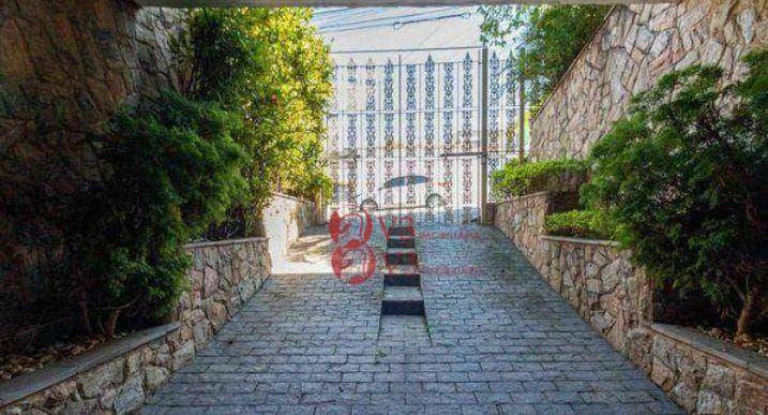 Imagem Casa com 3 Quartos à Venda, 400 m² em Jardim Maringá - São Paulo Imagem Casa com 3 Quartos à Venda, 400 m² em Jardim Maringá - São Paulo