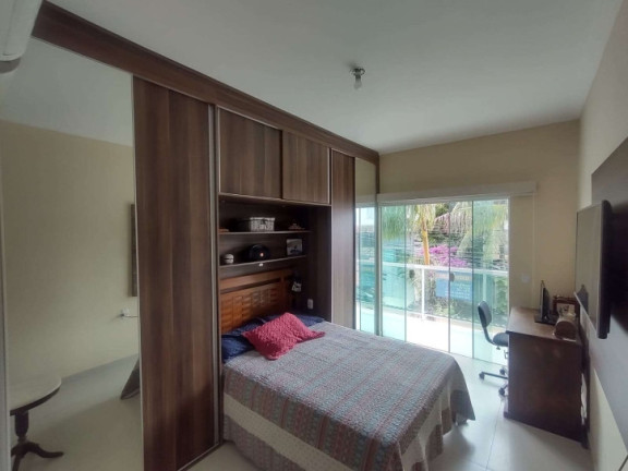 Imagem Casa com 4 Quartos à Venda, 225 m² em Jardim Flamboyant - Cabo Frio Imagem Casa com 4 Quartos à Venda, 225 m² em Jardim Flamboyant - Cabo Frio