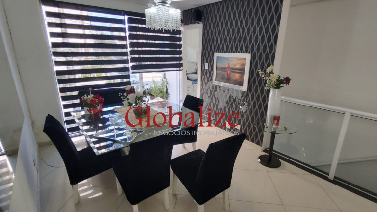 Imagem Casa com 4 Quartos à Venda, 109 m² em Embaré - Santos Imagem Casa com 4 Quartos à Venda, 109 m² em Embaré - Santos