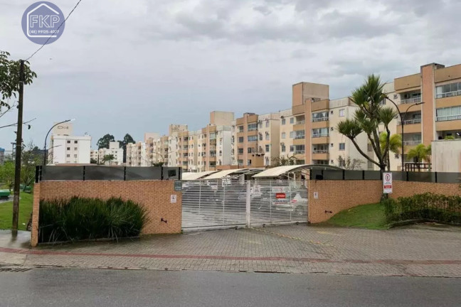 Imagem Apartamento com 2 Quartos à Venda, 56 m² em Espinheiros - Itajaí