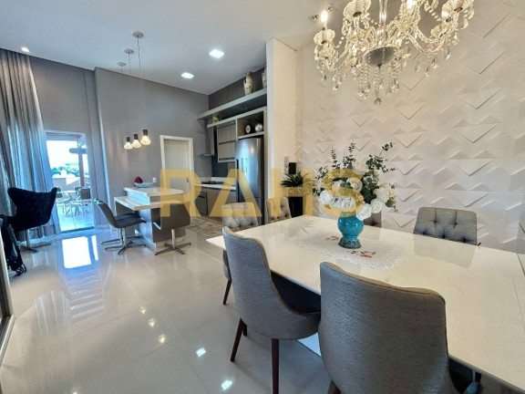 Imagem Cobertura com 2 Quartos à Venda, 167 m² em Santo Antônio - Joinville