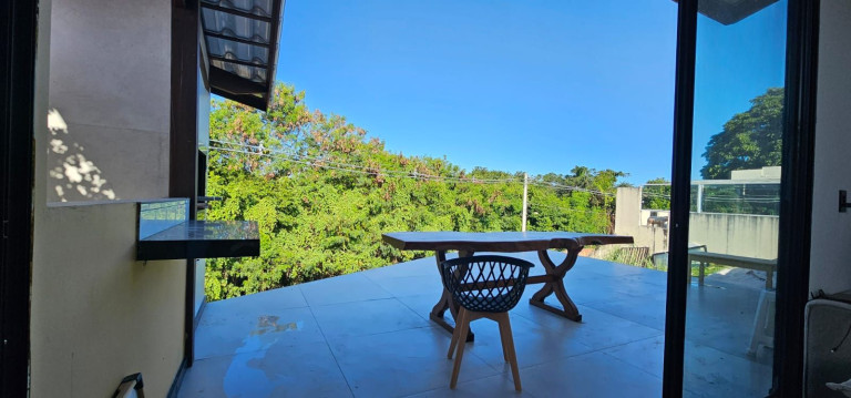 Imagem Casa com 3 Quartos à Venda, 200 m² em Abrantes - Camaçari Imagem Casa com 3 Quartos à Venda, 200 m² em Abrantes - Camaçari