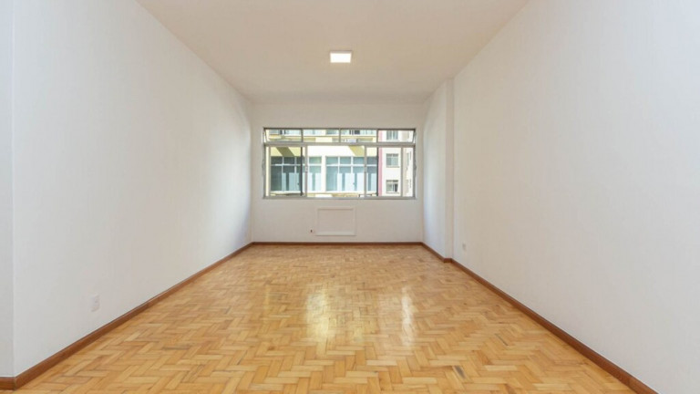 Imagem Imóvel com 3 Quartos à Venda, 128 m² em Copacabana - Rio De Janeiro Imagem Imóvel com 3 Quartos à Venda, 128 m² em Copacabana - Rio De Janeiro