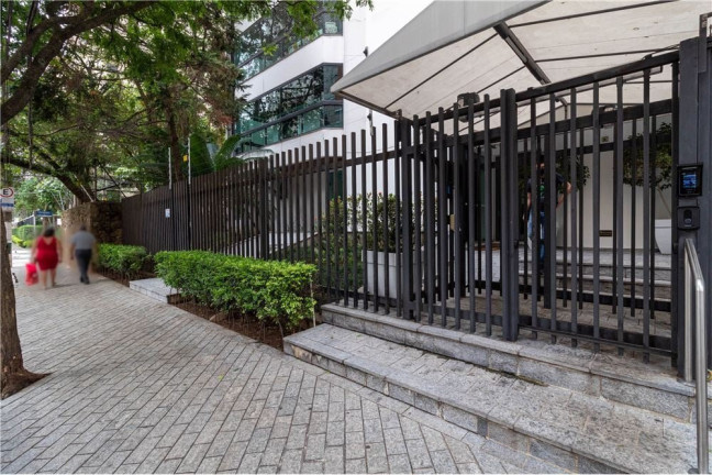 Imagem Apartamento com 4 Quartos à Venda, 172 m² em Moema - São Paulo Imagem Apartamento com 4 Quartos à Venda, 172 m² em Moema - São Paulo