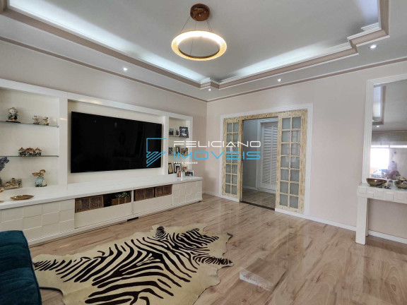 Imagem Casa com 4 Quartos à Venda, 366 m² em Tupi - Praia Grande Imagem Casa com 4 Quartos à Venda, 366 m² em Tupi - Praia Grande