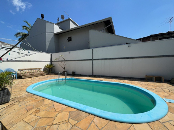Imagem Casa com 3 Quartos à Venda, em Estância Velha - Canoas Imagem Casa com 3 Quartos à Venda, em Estância Velha - Canoas