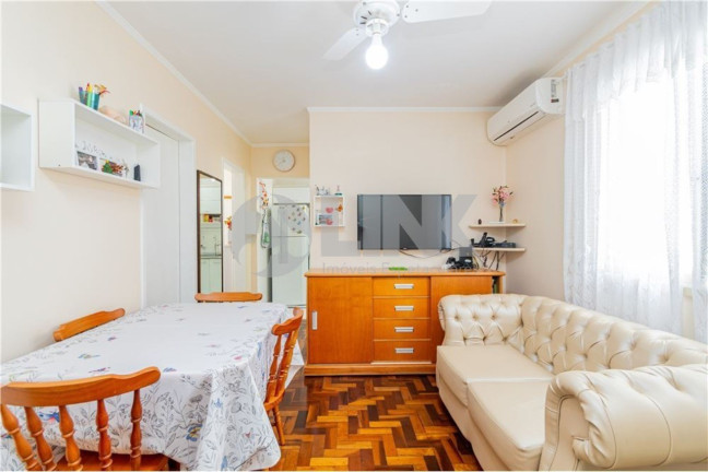 Imagem Apartamento com 2 Quartos à Venda, 41 m² em Menino Deus - Porto Alegre