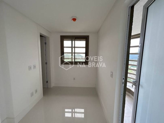 Imagem Apartamento com 4 Quartos para Alugar, 257 m² em Centro - Balneário Camboriú