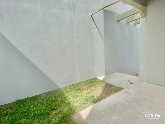Imagem Sobrado com 2 Quartos à Venda, 105 m² em Potecas - São José Imagem Sobrado com 2 Quartos à Venda, 105 m² em Potecas - São José