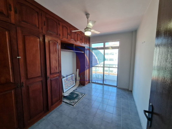Imagem Apartamento com 3 Quartos à Venda, 214 m² em Braga - Cabo Frio