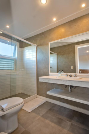 Imagem Casa com 6 Quartos à Venda, 850 m² em Ferradura - Armação Dos Búzios Imagem Casa com 6 Quartos à Venda, 850 m² em Ferradura - Armação Dos Búzios