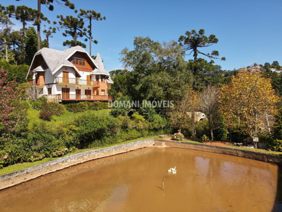 Imagem Casa com 4 Quartos à Venda, 450 m² em Região De Capivari - Campos Do Jordão Imagem Casa com 4 Quartos à Venda, 450 m² em Região De Capivari - Campos Do Jordão