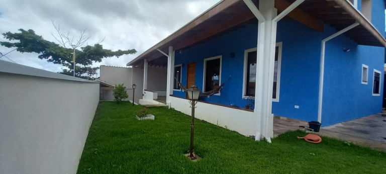 Imagem Casa com 4 Quartos à Venda, 274 m² em Jardim Independência - Taubaté Imagem Casa com 4 Quartos à Venda, 274 m² em Jardim Independência - Taubaté