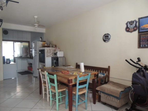 Imagem Casa com 2 Quartos à Venda, 64 m² em Ambrósio - Garopaba