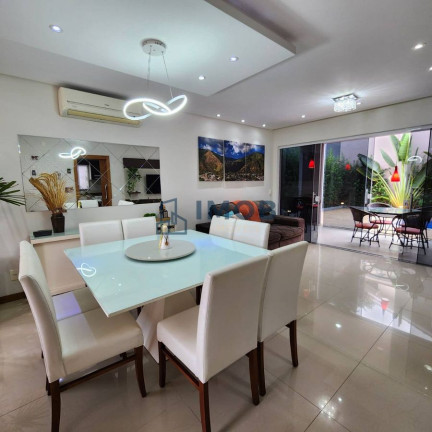Imagem Casa com 4 Quartos à Venda, 217 m² em Amizade - Jaraguá Do Sul