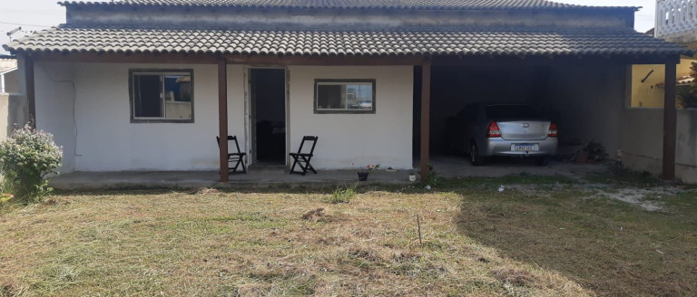 Imagem Casa com 1 Quarto à Venda, 92 m² em Unamar - Cabo Frio