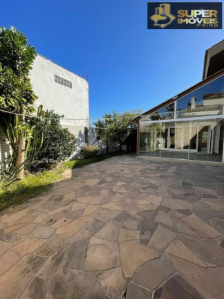 Imagem Casa com 3 Quartos à Venda, 492 m² em Três Vendas - Pelotas