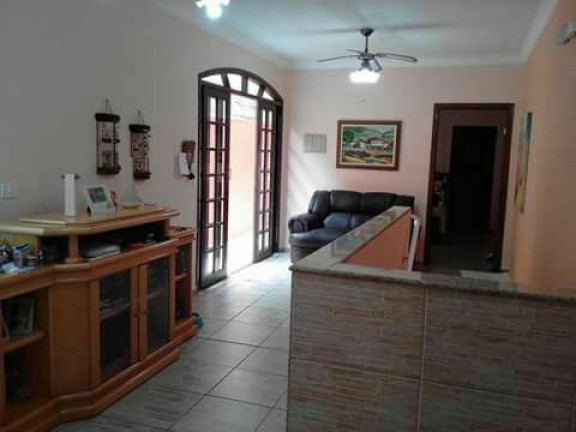 Imagem Casa com 4 Quartos à Venda, 155 m² em Jardim Santo Alberto - Santo André Imagem Casa com 4 Quartos à Venda, 155 m² em Jardim Santo Alberto - Santo André