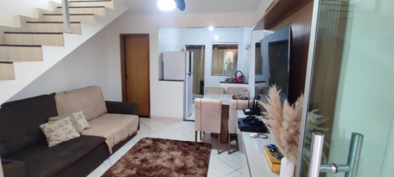 Imagem Casa de Condomínio com 2 Quartos à Venda, 55 m² em São Pedro - Ibirité