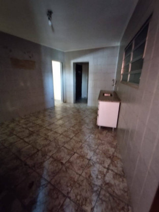 Imagem Casa com 1 Quarto para Alugar,  em Taboão - Diadema