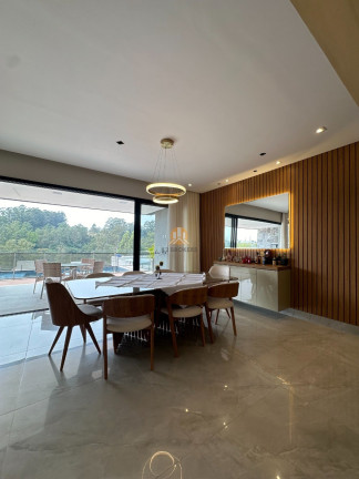 Imagem Imóvel com 5 Quartos à Venda, 393 m² em Cidade Tamboré - Santana De Parnaíba Imagem Imóvel com 5 Quartos à Venda, 393 m² em Cidade Tamboré - Santana De Parnaíba