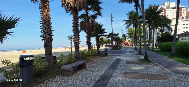 Imagem Casa com 3 Quartos à Venda, em Aviação - Praia Grande Imagem Casa com 3 Quartos à Venda, em Aviação - Praia Grande