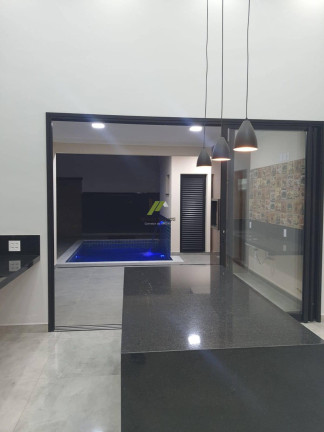 Imagem Casa com 3 Quartos à Venda, 166 m²