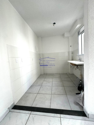 Imagem Imóvel com 2 Quartos à Venda, 43 m² em Restinga - Porto Alegre Imagem Imóvel com 2 Quartos à Venda, 43 m² em Restinga - Porto Alegre