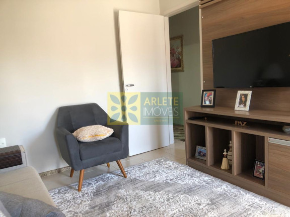 Imagem Casa com 2 Quartos à Venda, 70 m² em Centro - Tijucas Imagem Casa com 2 Quartos à Venda, 70 m² em Centro - Tijucas
