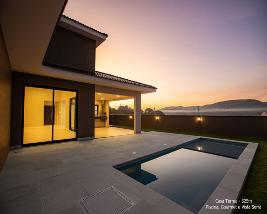 Imagem Casa com 4 Quartos à Venda, 325 m² em Medeiros - Jundiaí Imagem Casa com 4 Quartos à Venda, 325 m² em Medeiros - Jundiaí