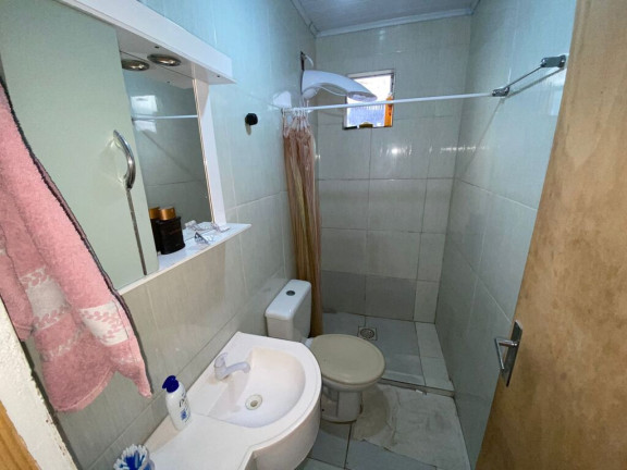Imagem Casa com 2 Quartos à Venda, em Costa E Silva - Porto Alegre Imagem Casa com 2 Quartos à Venda, em Costa E Silva - Porto Alegre