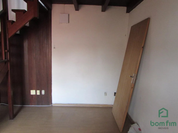 Imagem Casa com 4 Quartos à Venda, 300 m² em Menino Deus - Porto Alegre Imagem Casa com 4 Quartos à Venda, 300 m² em Menino Deus - Porto Alegre