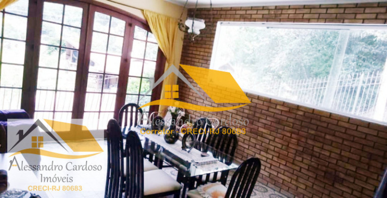 Imagem Casa com 3 Quartos à Venda, 250 m² em Parque São Clemente - Nova Friburgo Imagem Casa com 3 Quartos à Venda, 250 m² em Parque São Clemente - Nova Friburgo
