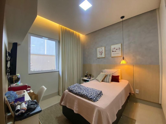 Imagem Casa de Condomínio com 3 Quartos à Venda, 395 m² em Jardins Lisboa - Goiânia Imagem Casa de Condomínio com 3 Quartos à Venda, 395 m² em Jardins Lisboa - Goiânia