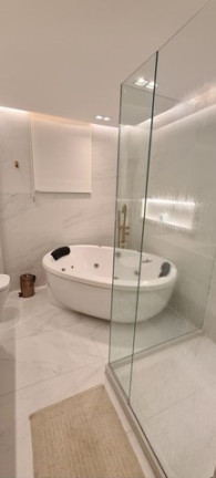 Imagem Imóvel com 2 Quartos à Venda, 1 m² em Icaraí - Niterói Imagem Imóvel com 2 Quartos à Venda, 1 m² em Icaraí - Niterói