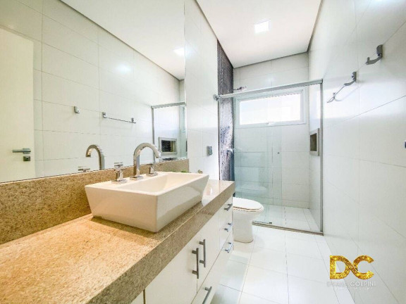 Imagem Casa de Condomínio com 4 Quartos à Venda, 317 m² em Jardim Itália - Cuiabá