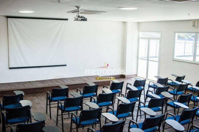 Imagem Galpão para Alugar, 1.551 m² em Estância Fraternidade - Itaquaquecetuba