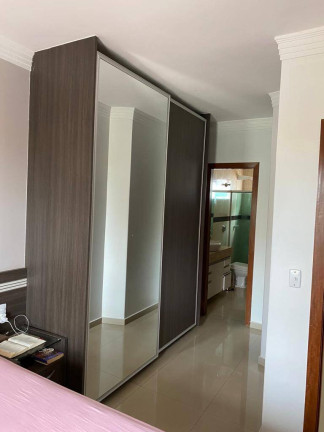 Imagem Sobrado com 3 Quartos à Venda, 260 m² em Setor Sudoeste - Goiânia Imagem Sobrado com 3 Quartos à Venda, 260 m² em Setor Sudoeste - Goiânia