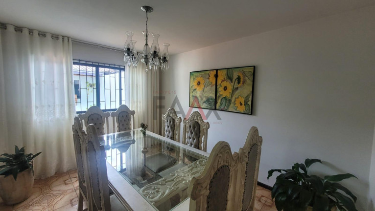 Imagem Casa com 4 Quartos para Alugar, 276 m² em Sol Nascente - Guarapuava Imagem Casa com 4 Quartos para Alugar, 276 m² em Sol Nascente - Guarapuava