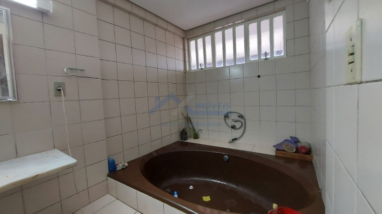 Imagem Sobrado com 3 Quartos à Venda, 325 m² em Vila Assunção - Porto Alegre Imagem Sobrado com 3 Quartos à Venda, 325 m² em Vila Assunção - Porto Alegre