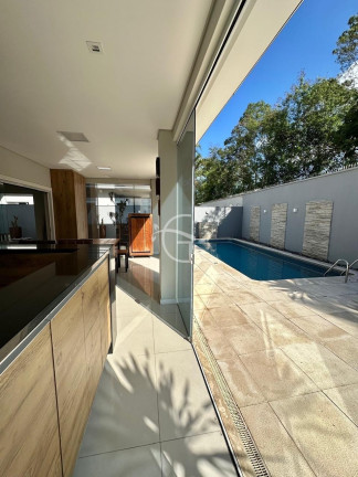 Imagem Casa com 3 Quartos à Venda, em América - Joinville Imagem Casa com 3 Quartos à Venda, em América - Joinville